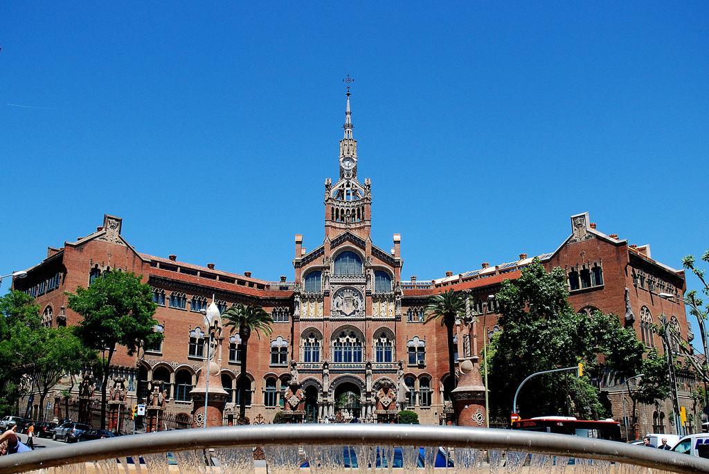 City Center Apartment Barcelona Bagian luar foto